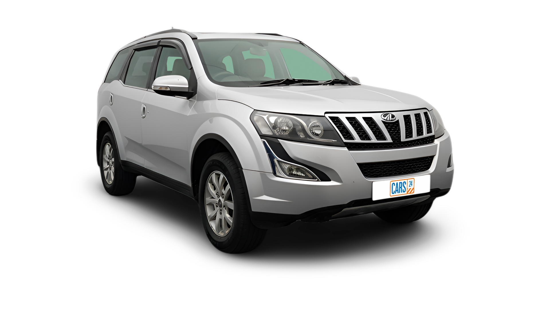 Mahindra XUV500-img